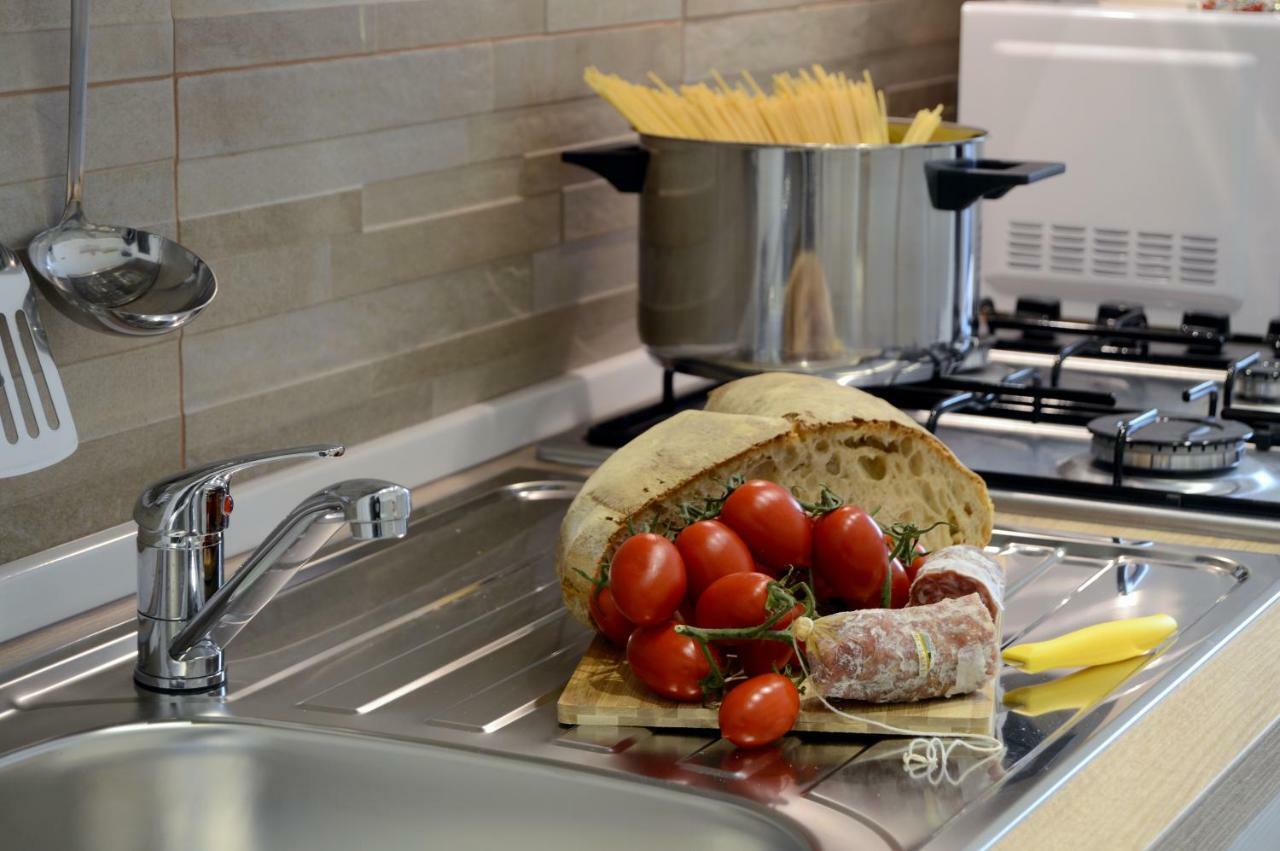 Alexandra Exclusive Apartment Наполи Екстериор снимка