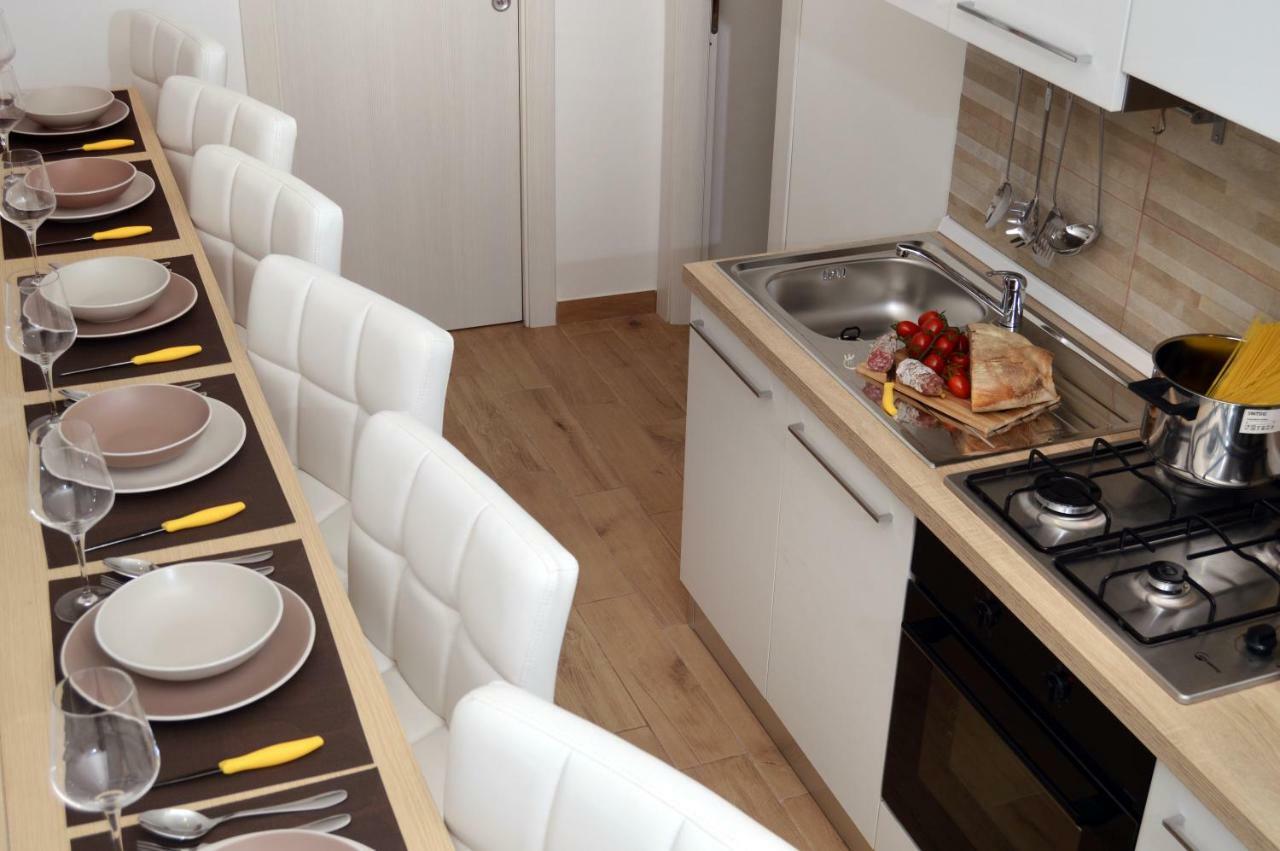 Alexandra Exclusive Apartment Наполи Екстериор снимка