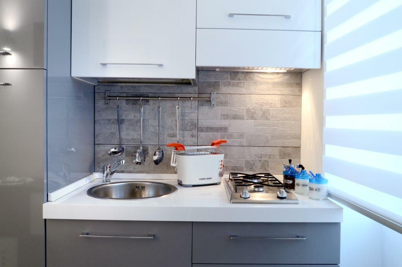 Alexandra Exclusive Apartment Наполи Екстериор снимка